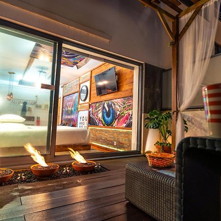 Epicenter Urban Apartment Понта Делгада Екстериор снимка
